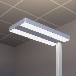Logan - kancelářská LED stojací lampa se stmívačem