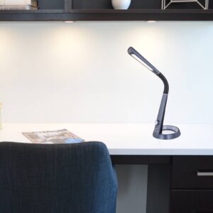 LED stolní lampa Mitti s USB přípojkou, černá