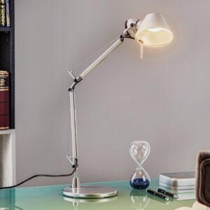 Artemide Tolomeo Micro – LED lampa na psací stůl