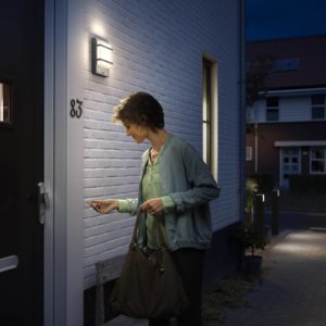 Philips myGarden LED nástěnné Petronia se senzorem