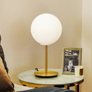 Audo TR Bulb stolní lampa 41cm mosaz/opálová matná